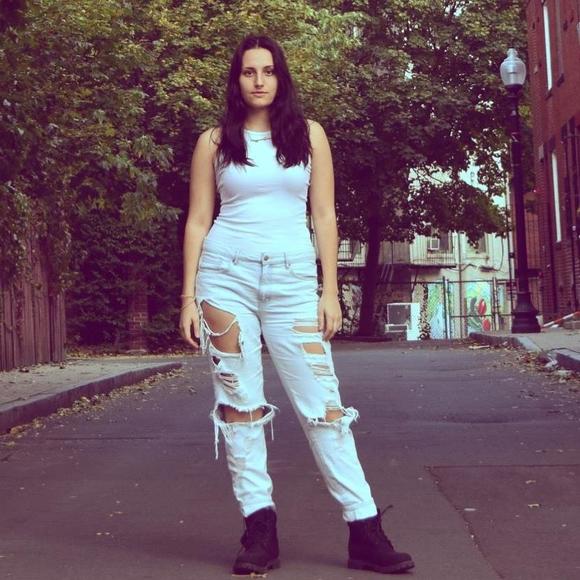 Meet your Posher, Alex - Picture 1 of 1